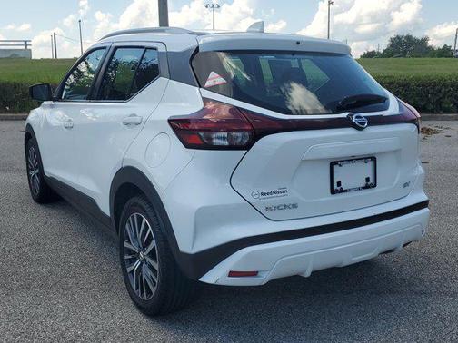 2021 Nissan Kicks SV