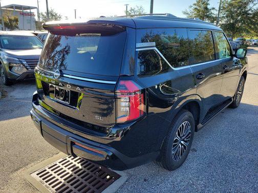2025 Nissan Armada SL 4WD