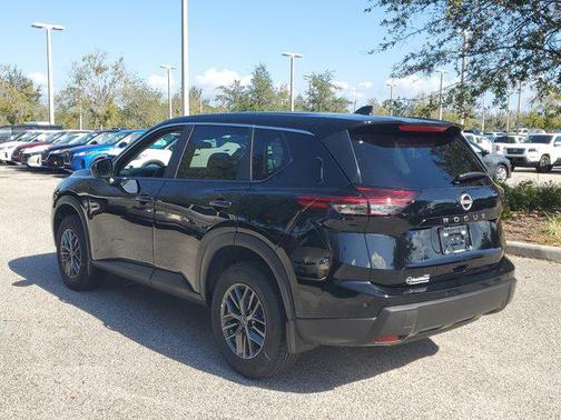2025 Nissan Rogue S