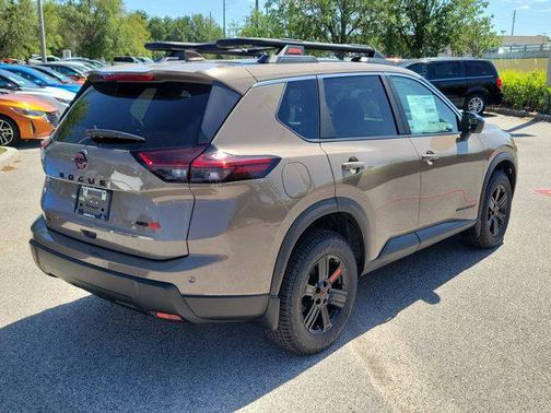 2025 Nissan Rogue Rock Creek
