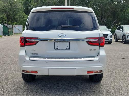 Moonstone White 2023 INFINITI QX80 PREMIUM SELECT AWD