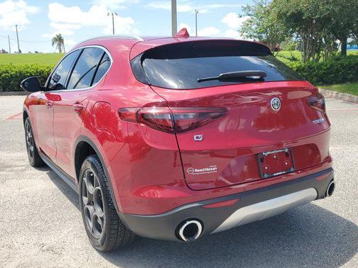 2018 Alfa Romeo Stelvio Base