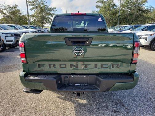 2026 Nissan Frontier SV