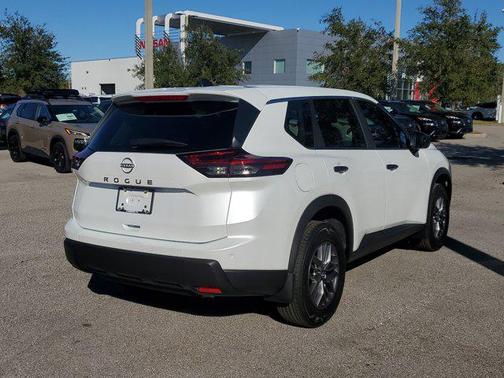 2025 Nissan Rogue S