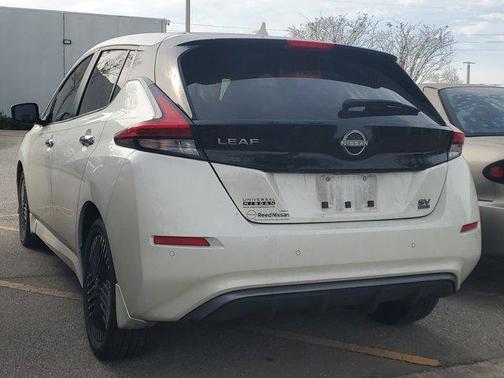 2024 Nissan Leaf SV PLUS