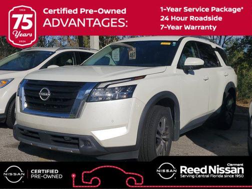 2023 Nissan Pathfinder SL FWD