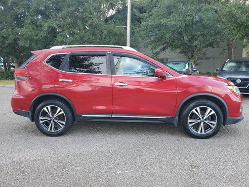 2017 Nissan Rogue SL