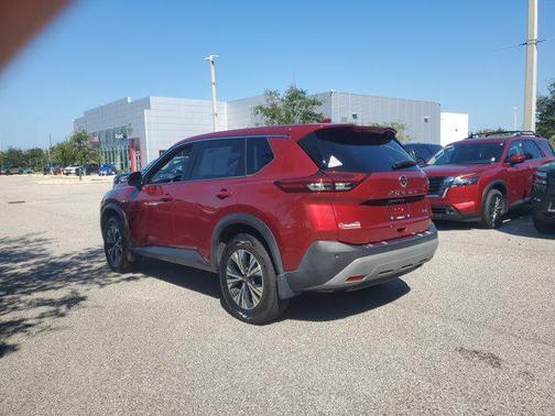 2021 Nissan Rogue SV