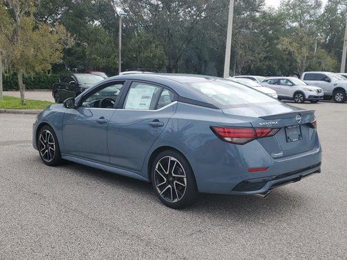 2025 Nissan Sentra SR