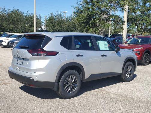 2025 Nissan Rogue S