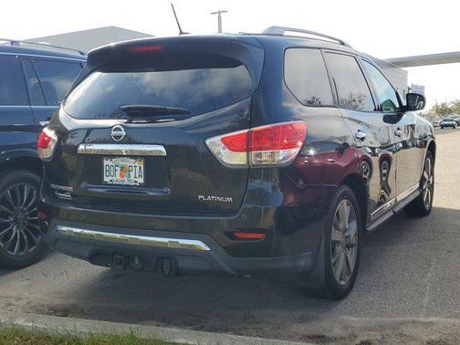 2015 Nissan Pathfinder Platinum