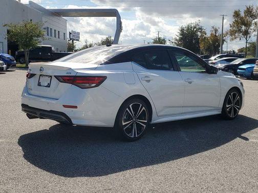 2021 Nissan Sentra SR