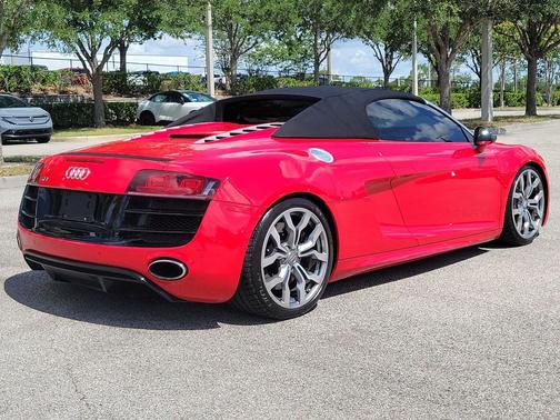 2011 Audi R8 5.2 quattro Spyder