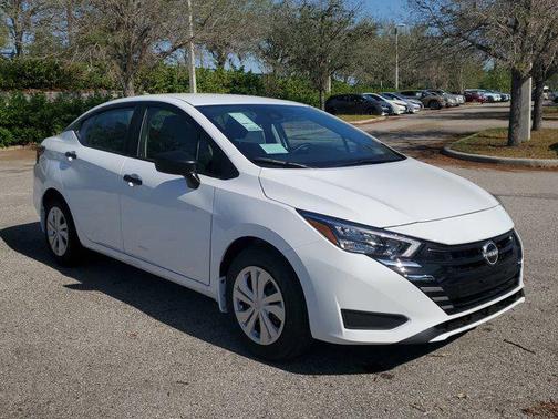 2025 Nissan Versa 1.6 S