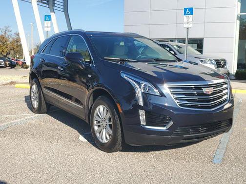 2017 Cadillac XT5 Base