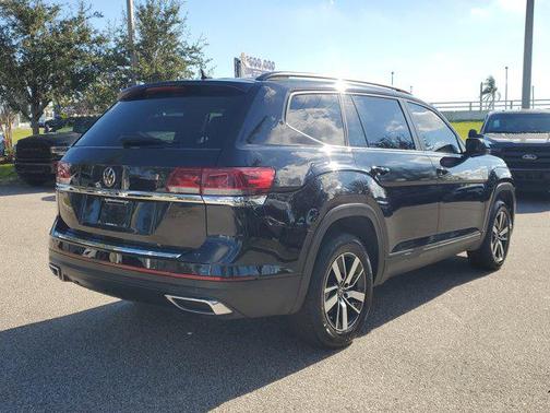 2023 Volkswagen Atlas 2.0T SE