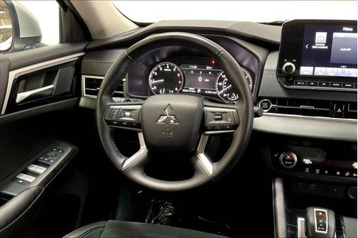 2024 Mitsubishi Outlander SE 2.5 S-AWC