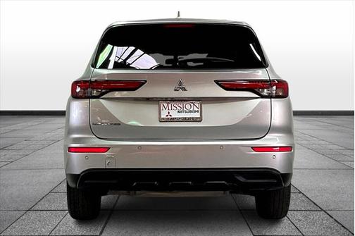 2022 Mitsubishi Outlander ES 2.5 2WD