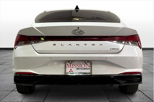 2021 Hyundai ELANTRA Limited