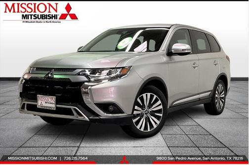 2020 Mitsubishi Outlander SE