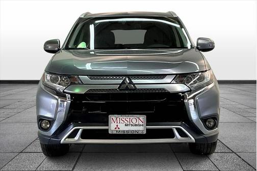 2020 Mitsubishi Outlander ES