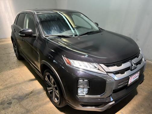 2020 Mitsubishi Outlander Sport SE
