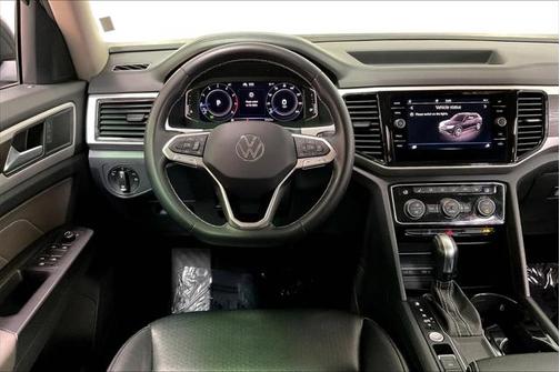 2022 Volkswagen Atlas 3.6L SE w/Technology