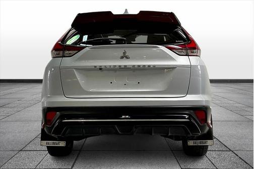 2023 Mitsubishi Eclipse Cross LE