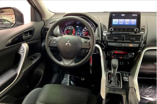 2023 Mitsubishi Eclipse Cross LE