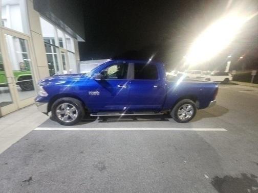 2018 RAM 1500 Big Horn Crew Cab 4x4 57' Box