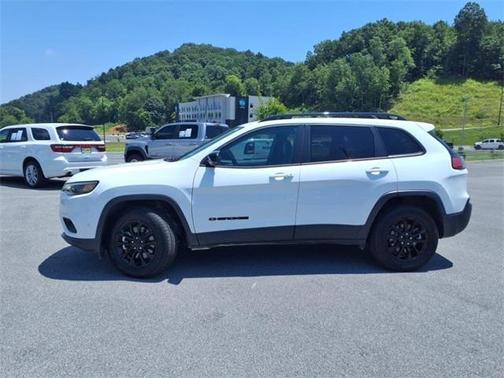 2023 Jeep Cherokee Altitude Lux 4x4