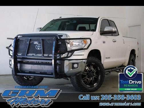 White 2015 Toyota Tundra SR
