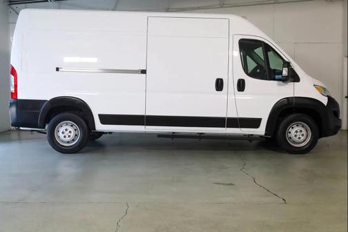 White 2023 RAM ProMaster 3500 High Roof