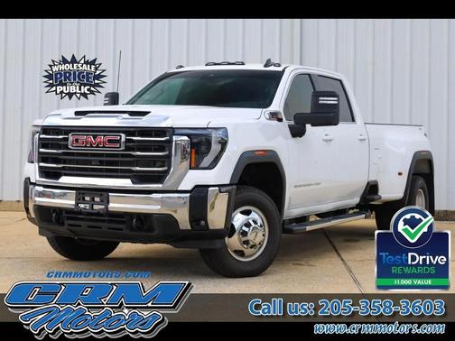 White 2024 GMC Sierra 3500 SLE