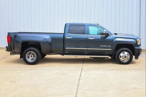 Gray 2018 GMC Sierra 3500 Denali