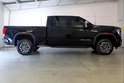 Black 2021 GMC Sierra 2500 AT4
