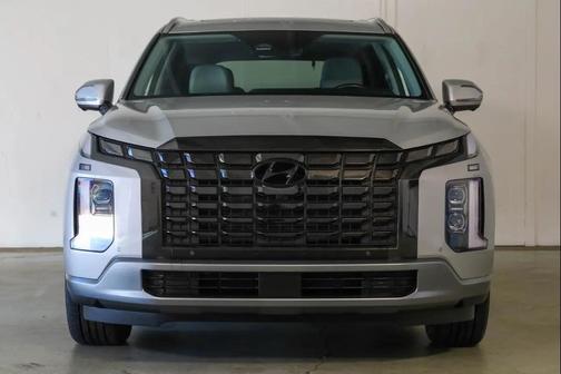 Silver 2024 Hyundai PALISADE SEL 7P FWD