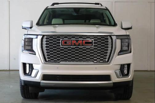 White 2021 GMC Yukon Denali