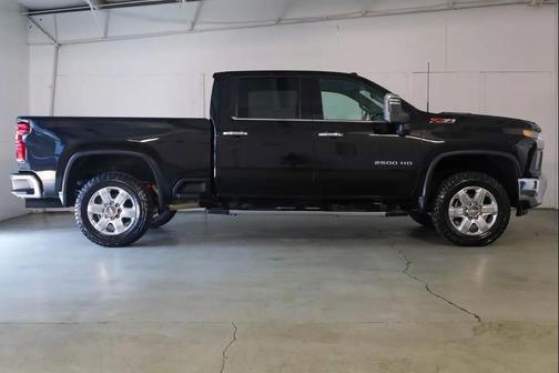 Black 2022 Chevrolet Silverado 2500 LTZ