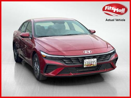 2024 Hyundai ELANTRA SEL