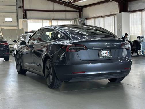 2018 Tesla Model 3 Standard