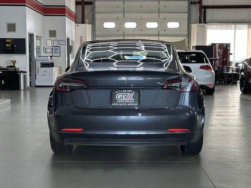 2018 Tesla Model 3 Standard