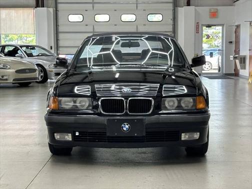1999 BMW 323 323i 2dr Convertible
