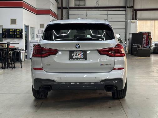 2018 BMW X3 M40i