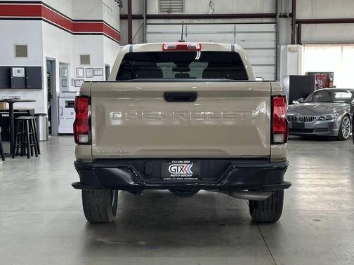 2024 Chevrolet Colorado WT