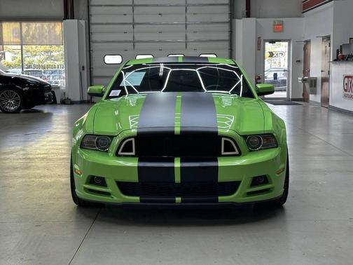 2013 Ford Mustang GT Premium
