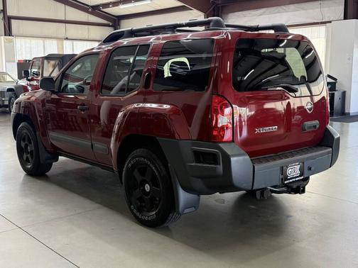 Red Brawn Clearcoat 2005 Nissan Xterra S