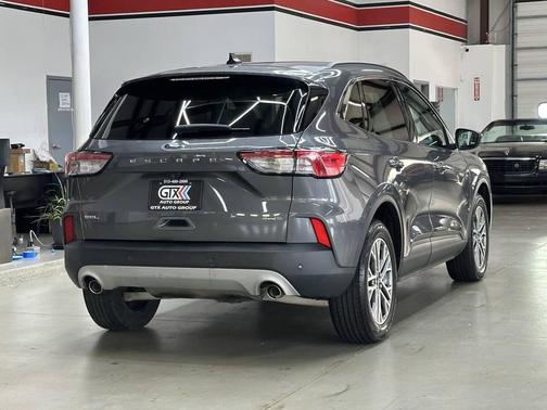 2021 Ford Escape SEL