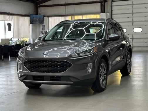 2021 Ford Escape SEL