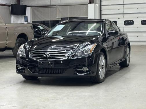 2013 INFINITI G37x Base